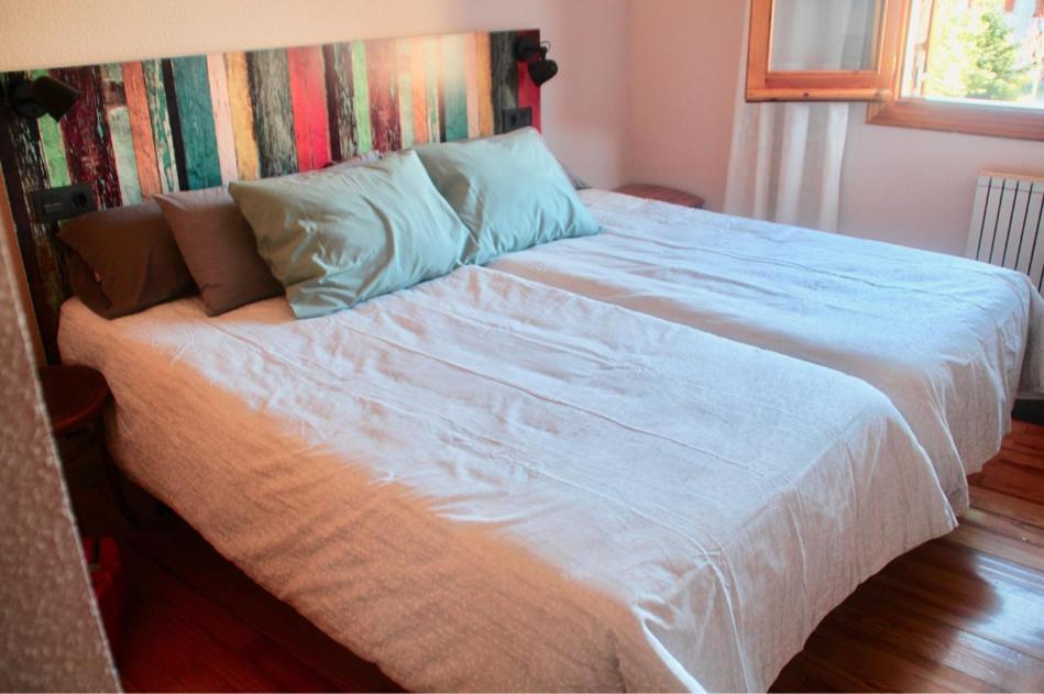 Check-In Casas Luana Appartement Benasque Buitenkant foto
